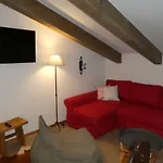 Kornberg Guetl Apartament