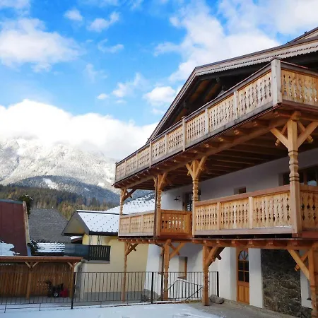 Kornberg Guetl Апартаменты