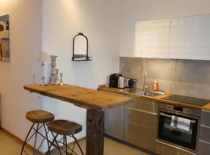 Kornberg Guetl * هاوس إم إنيستال